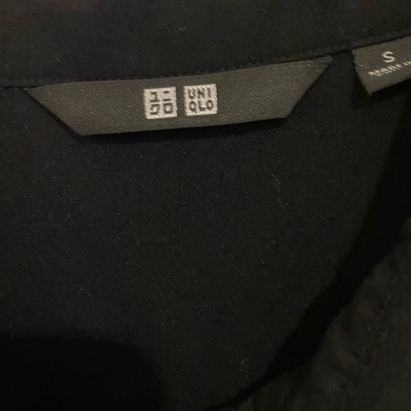 UNIQLO button down - Picture 3 of 4